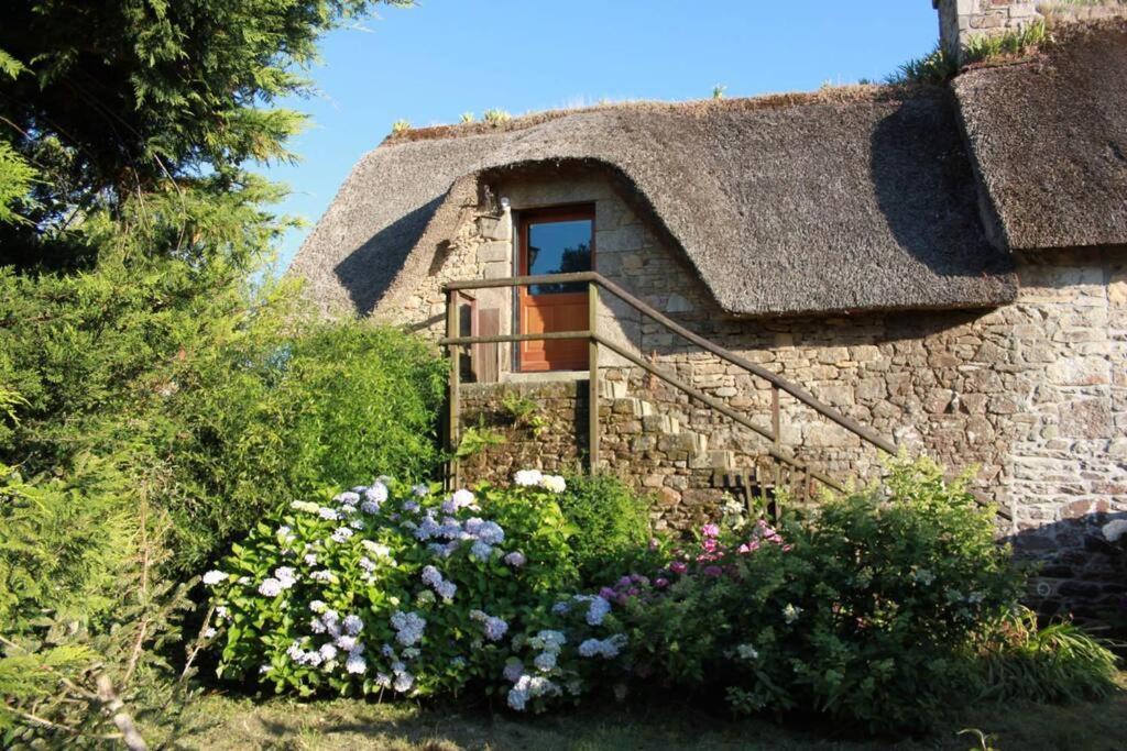 Studio Dans Une Chaumiere De Caractere Baud Kültér fotó